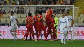 Yeni Malayaspor iç sahada yenilgi yüzü görmedi