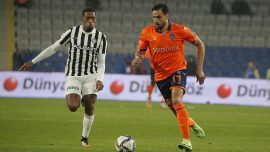 Başakşehir Altay'a konuk olacak