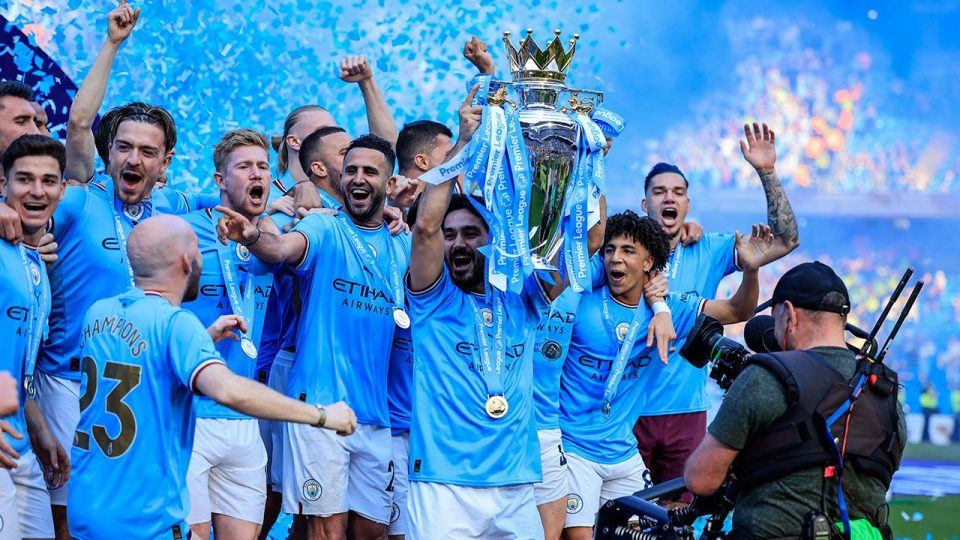 Şampiyon Manchester City “üçleme” peşinde