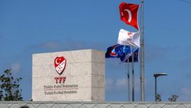 Fenerbahçeli futbolcu İsmail Yüksek PFDK'ye sevk edildi